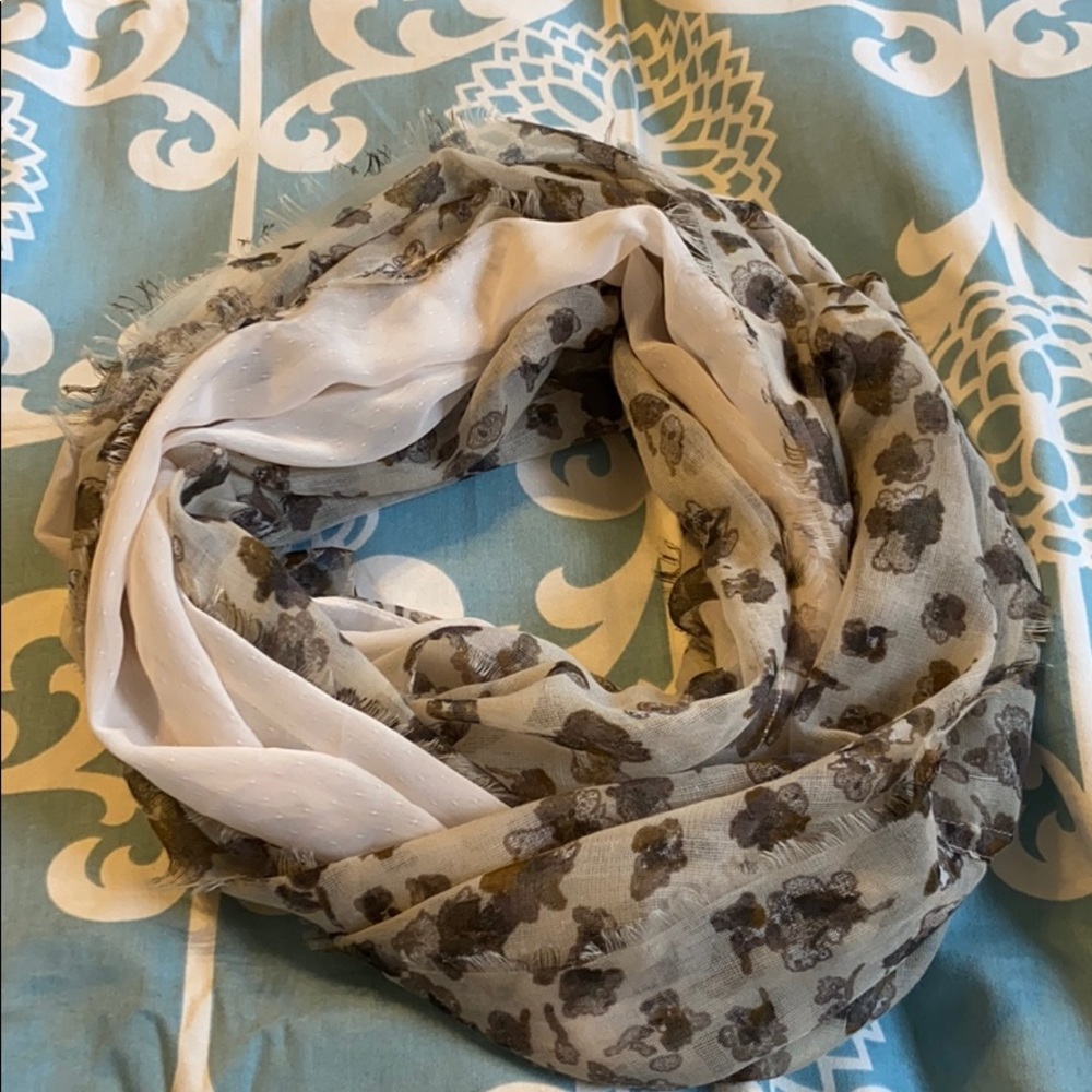 Simply Vera Infinity scarf